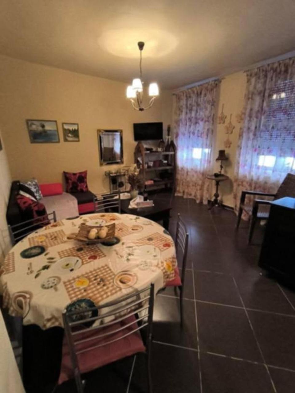 Cozy Apartment Alexandros Near Aqueduct Kavala Bagian luar foto
